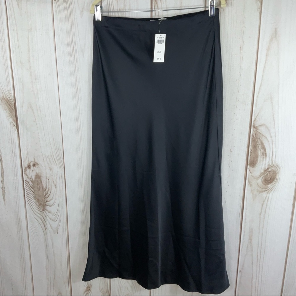 Abercrombie and Fitch new midi skirt